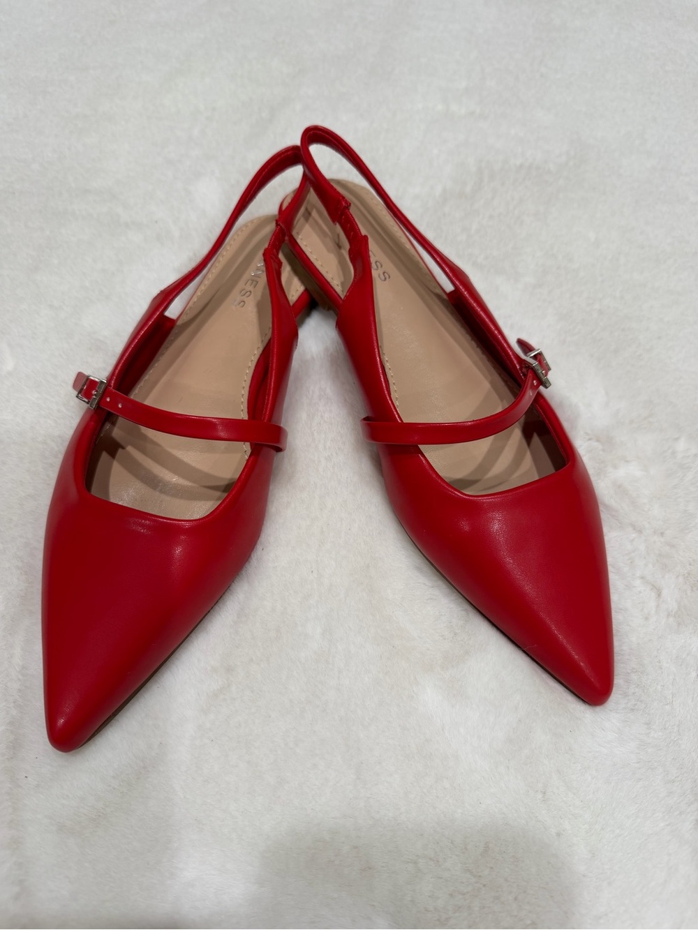 Women's Red Pointed Slingback Flats with Mary Jane Strap Size 6